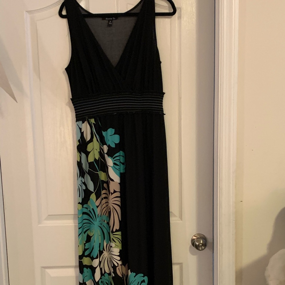 Maxi Dress full length, like new! Size 14